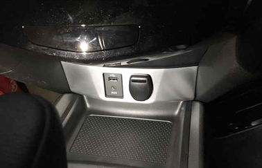 China Custom Auto Interior Garnish / New Nissan Qashqai 2015 2016 USB Socket Frame supplier