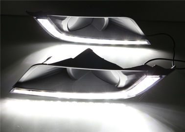 China Fog Lamp Frame LED Daytime Running Lights Fit Ford Ranger T7 2015 Auto Parts supplier