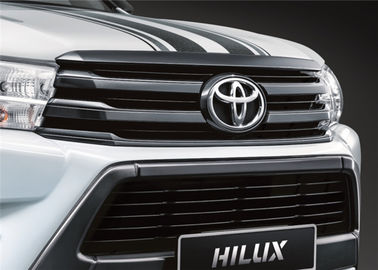 China Toyota New Hilux Revo 2015 2016 OE Spare Parts Front Grille Chromed And Black supplier