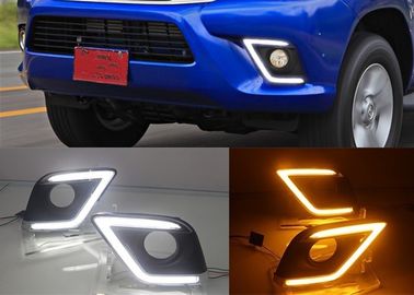 China Hilux 2016 2017 New Revo Auto Parts LED Fog Lamps with Daytime Running Light supplier