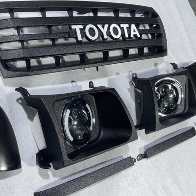Good price OEM Compatible 5311190A09/5310160030 Toyota Land Cruise Original Size Front Grille With Black / White / Chrome Trim online